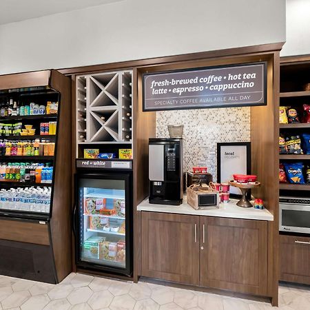 Hilton Garden Inn Suffolk Riverfront Екстериор снимка