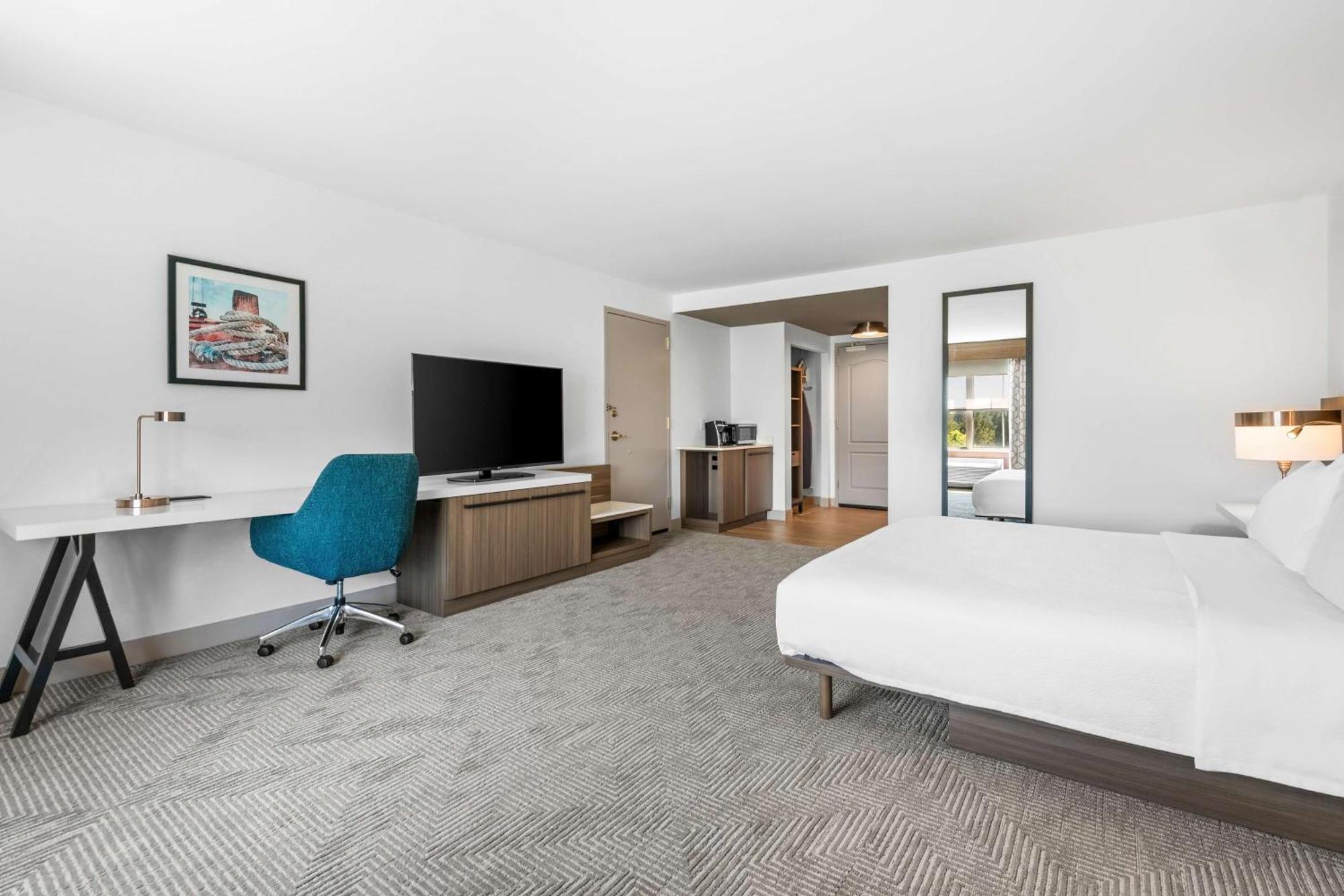 Hilton Garden Inn Suffolk Riverfront Екстериор снимка